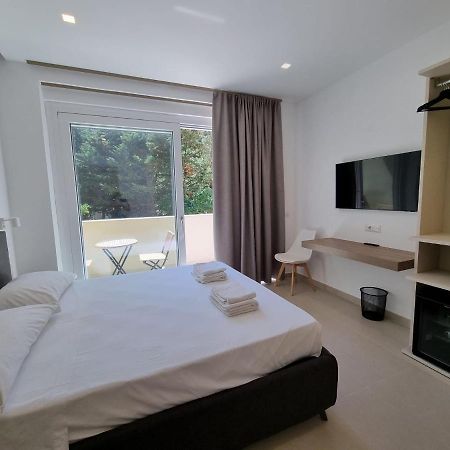Marea Retreat Rooms Marina di Camerota Dış mekan fotoğraf