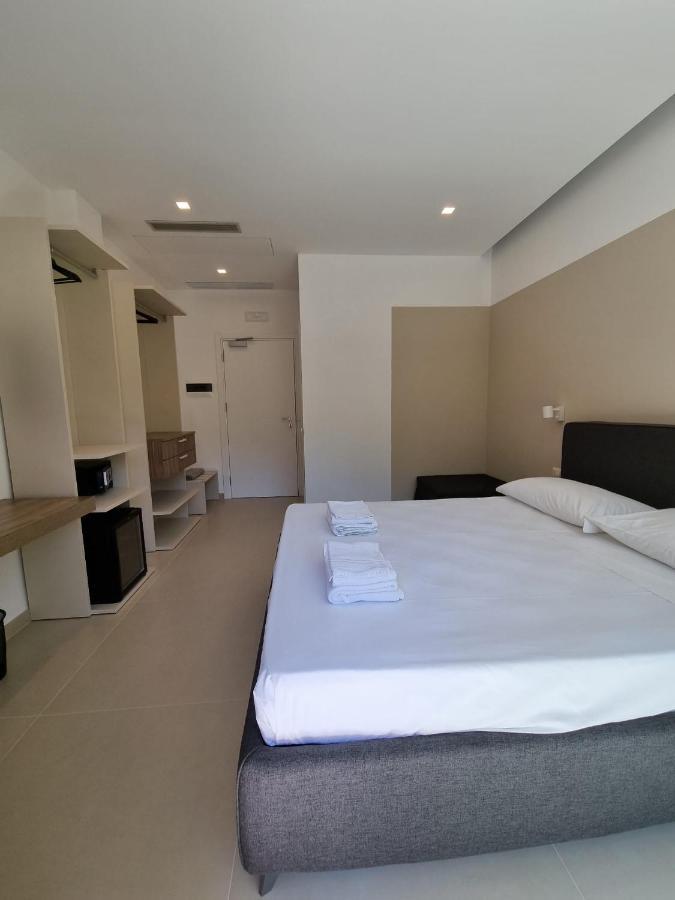 Marea Retreat Rooms Marina di Camerota Dış mekan fotoğraf