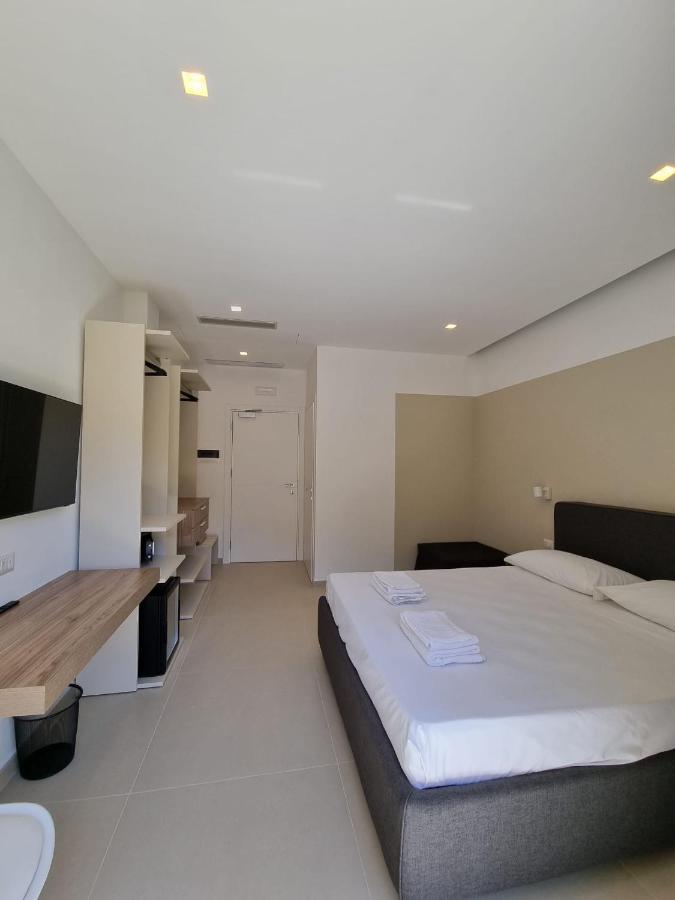 Marea Retreat Rooms Marina di Camerota Dış mekan fotoğraf