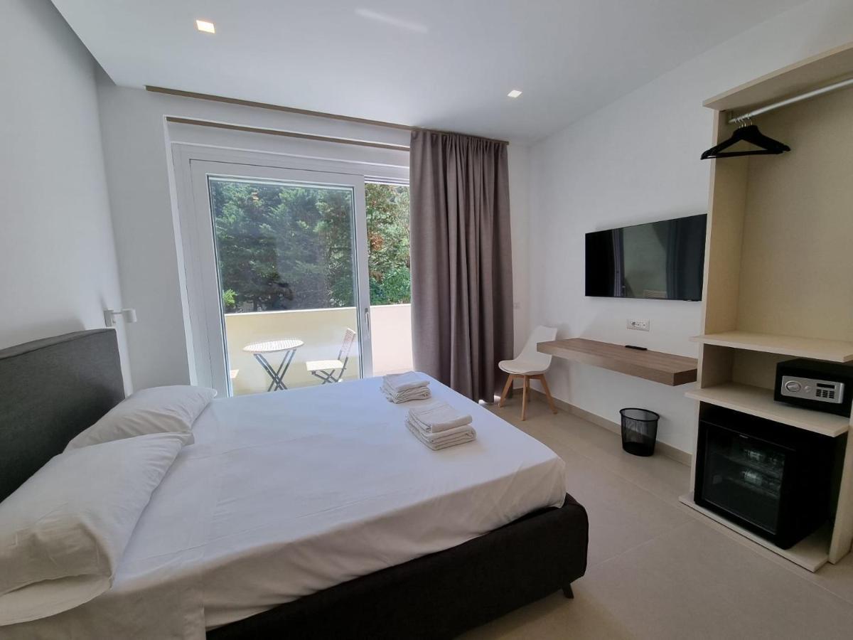 Marea Retreat Rooms Marina di Camerota Dış mekan fotoğraf